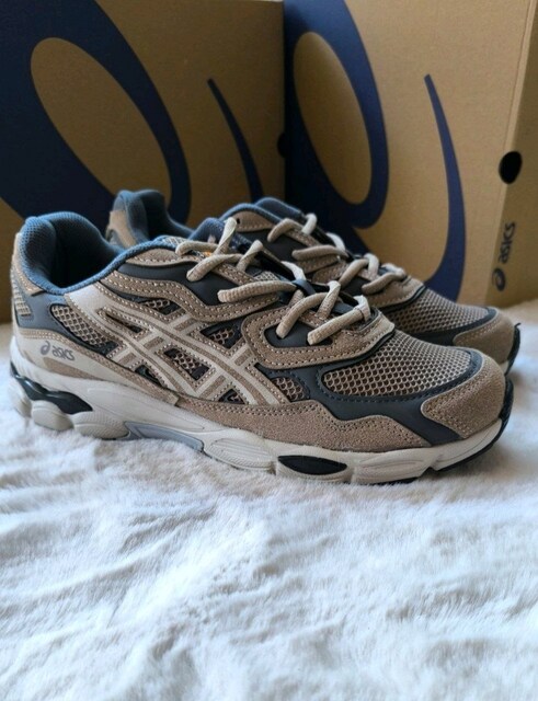 40/45 arası ASICS ERKEK SPOR A kalite