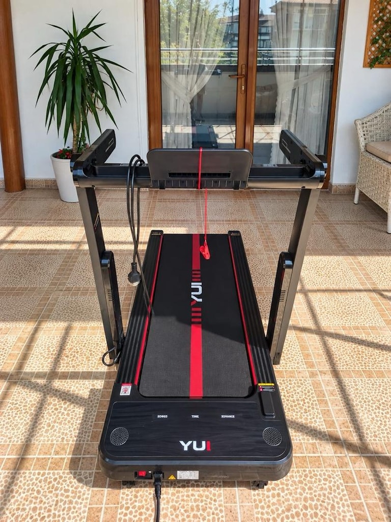 YUI X24 Pro Max 2.5 HP – 14 KM–120 KG – Katlanabilir Akıllı koşu Bandı - 2