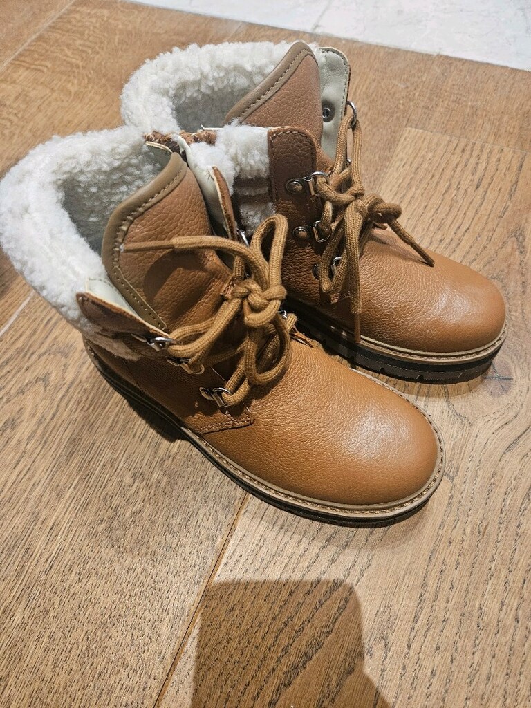 0 kullanılmamış Clarks çocuk bot