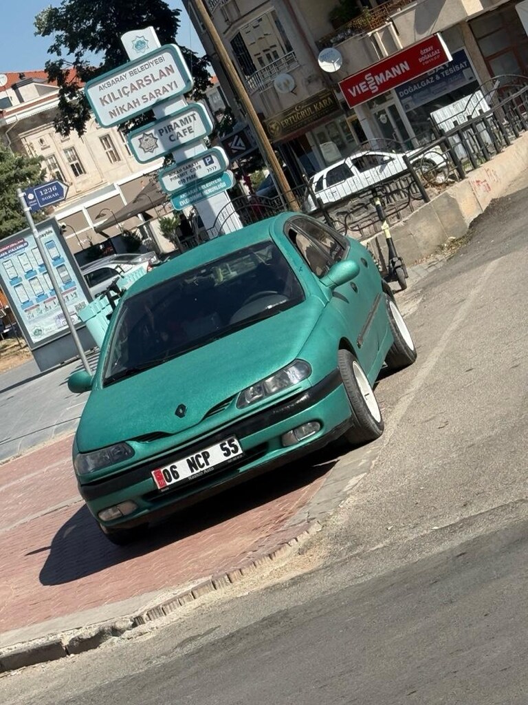 Laguna 1997 Reno Motor - 3
