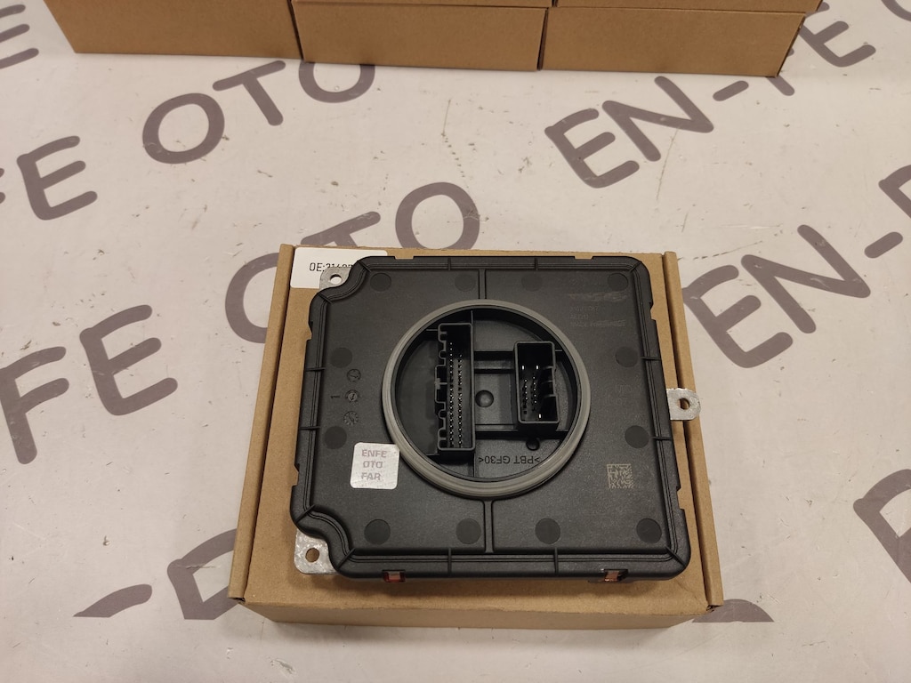 VOLVO XC60 XENON LED FAR BEYNİ 31427787 - 2