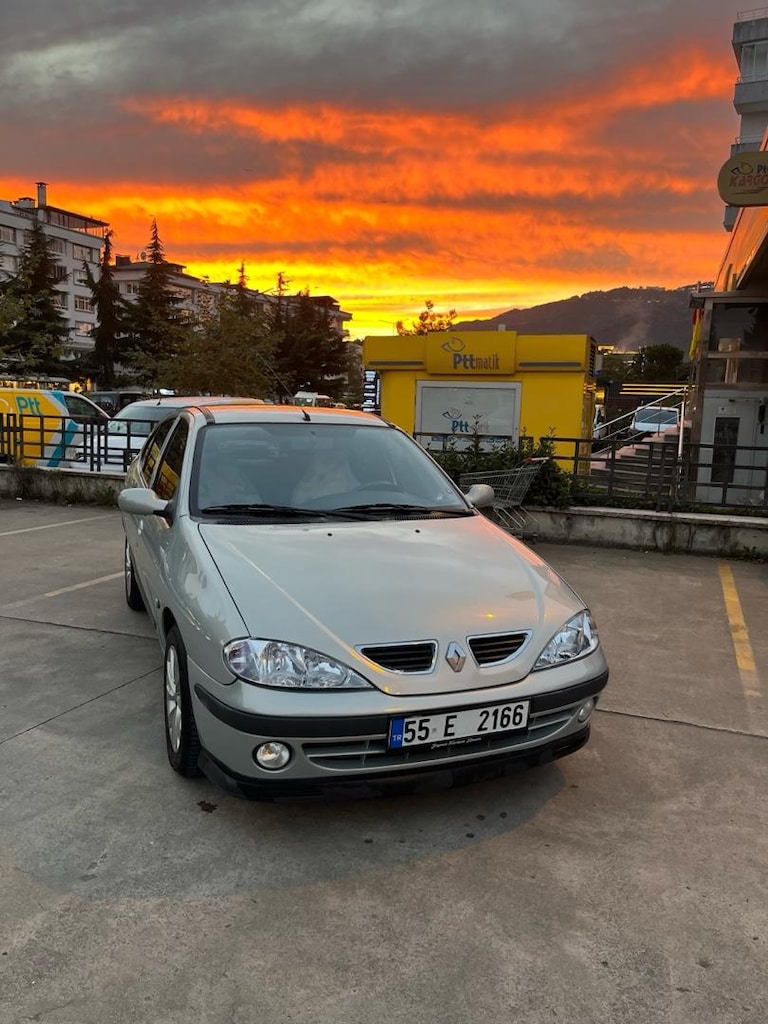megane 1 RTE 2001 - 6