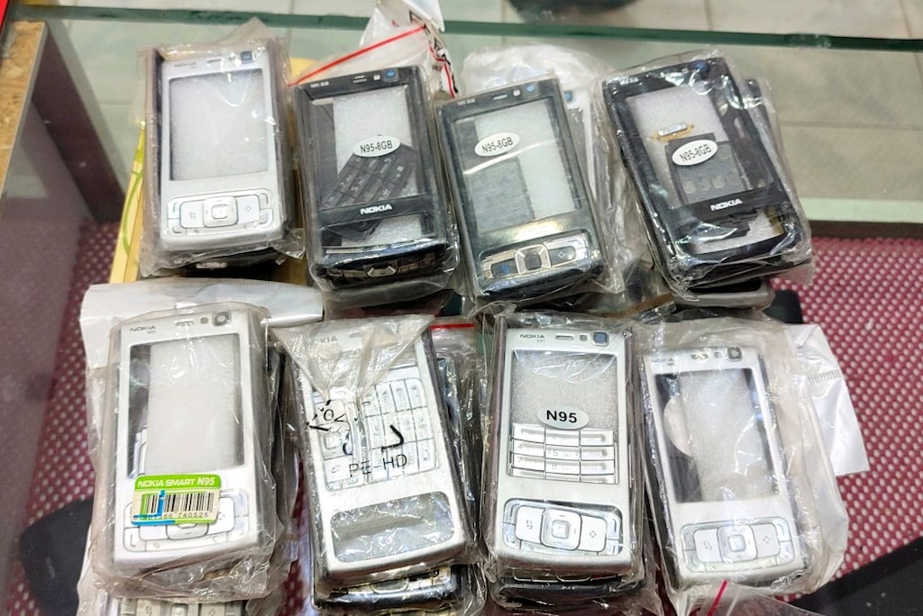 Nokia N95 kapak - 2