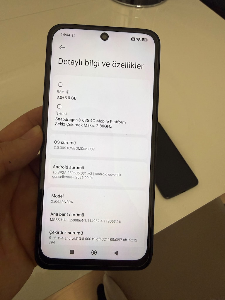 Redmi 15 8+8ram 256gb KAYITLI - 8