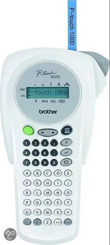 Brother P-Touch 1000 etiket yazıcı +1 ADET ŞEFFAF ÜZERİNE BEYAZ ETİKET