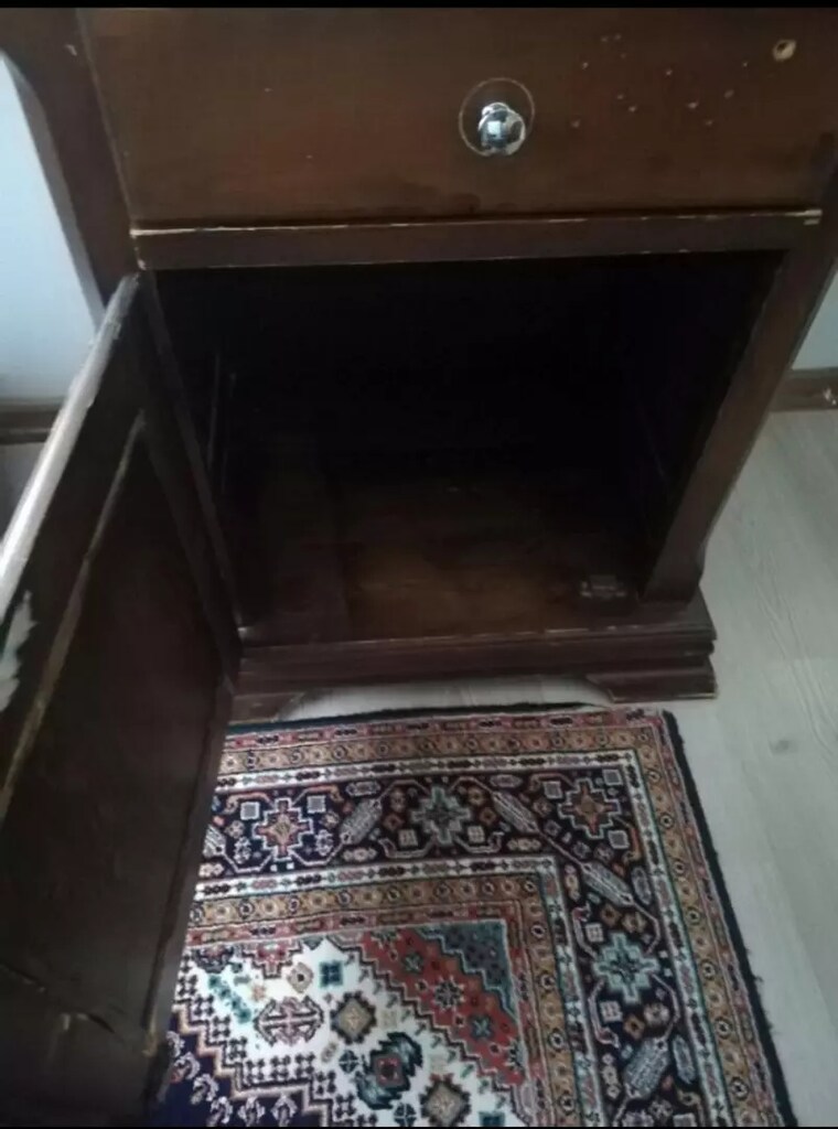 Komodin masif ağaçtan - 2