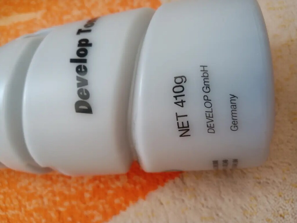 Develop toner 204 - 5