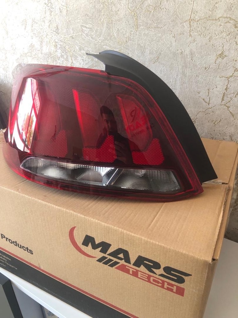 Peugeot 301 sol arka stop makyajlı kasanın - 2