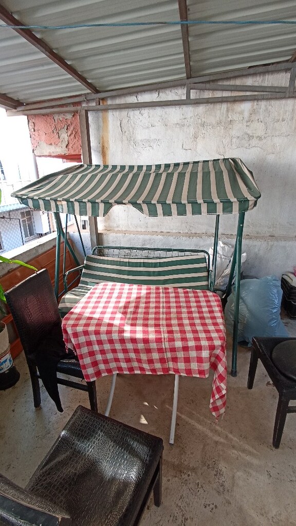 Balkon Salıncağı
