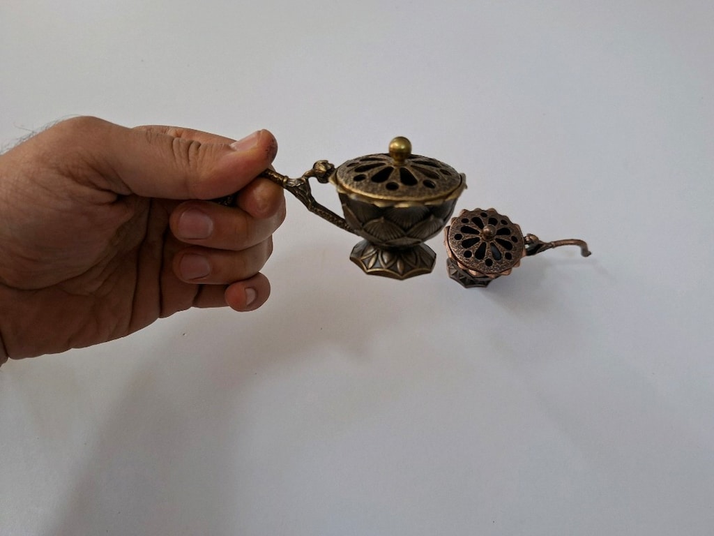 2 adet Nostaljik lotus motifli tütsülük, buhurdanlık - 2