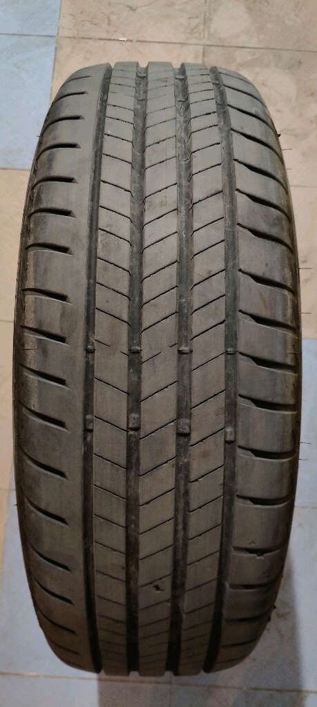 225/65/17 BRIDGESTONE - 6
