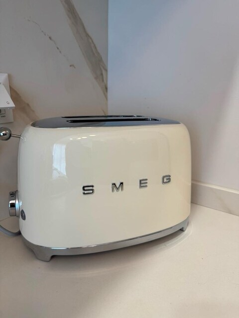 SMEG EKMEK KIZARTMA MAKİNESİ