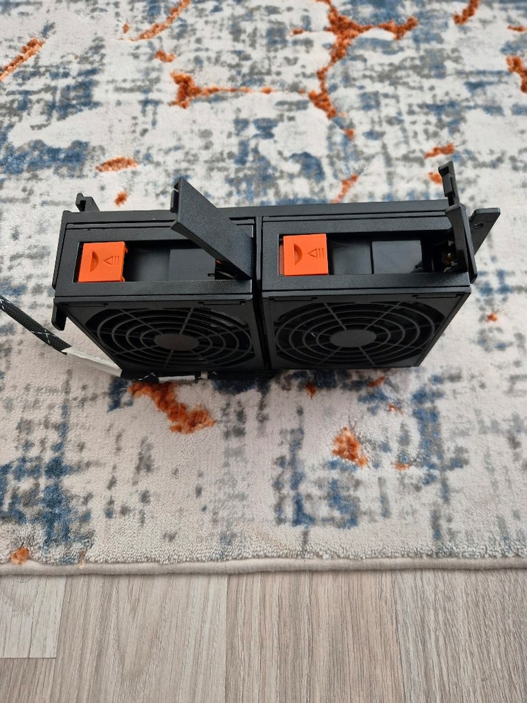 IBM 09N9474 XSERIES 92MM HOTSWAP server FAN - 3