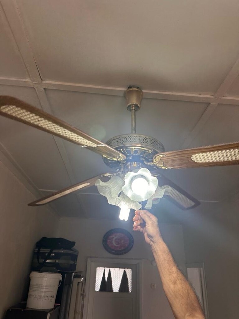 Aydınlatmalı tavan vantilatörü pervaneli avize lamba ışıklı - 2
