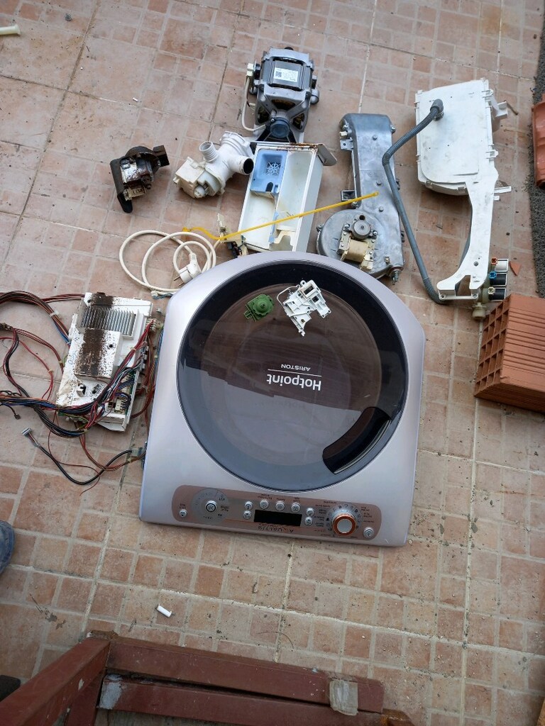 Hotpoint çamaşır makinası parçaları - 15
