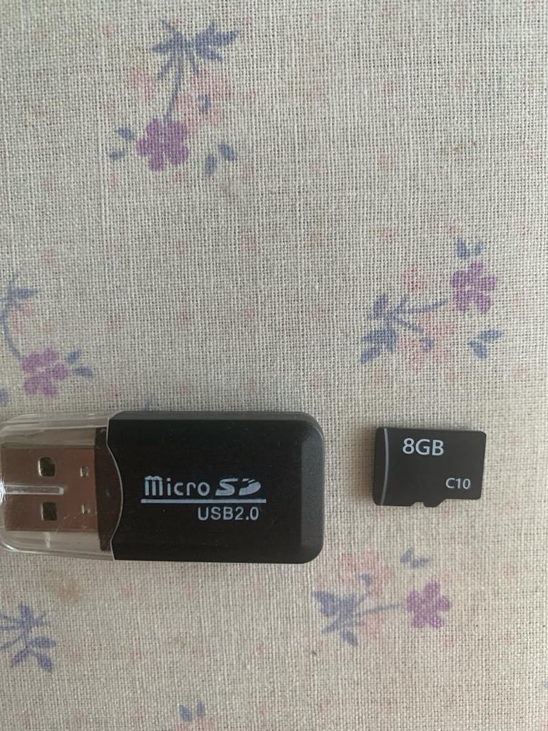 sd kart okuyucu ve 8 gb hafıza kartı - 2
