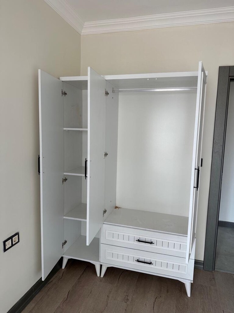 ultra lüks 3 kapaklı 135 cm geniş dolap sıfır ürün adrese teslim - 2