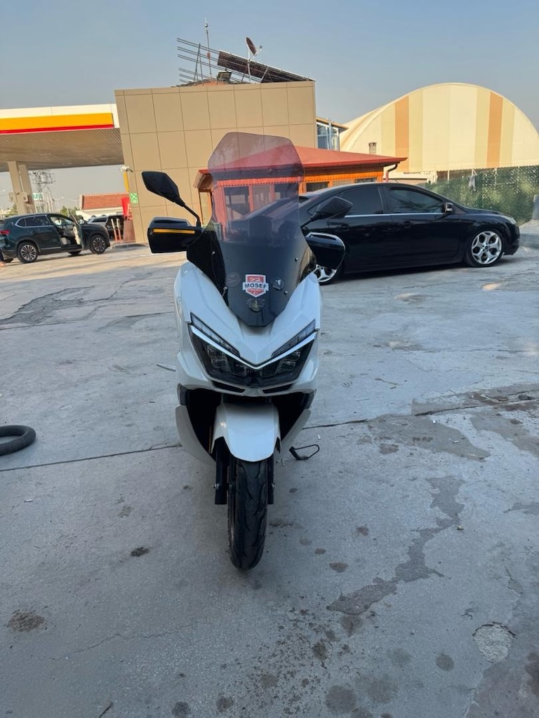 kız gibi sıfır motor