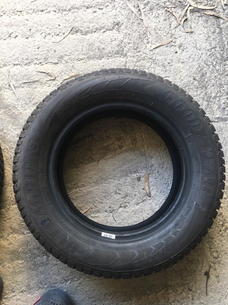 Goodyear Ultragrip 8 kışlık lastik - 2