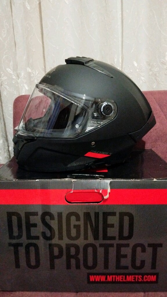 MT HELMETS THUNDER 4 SV FULLFACE KASK SIFIR - 5