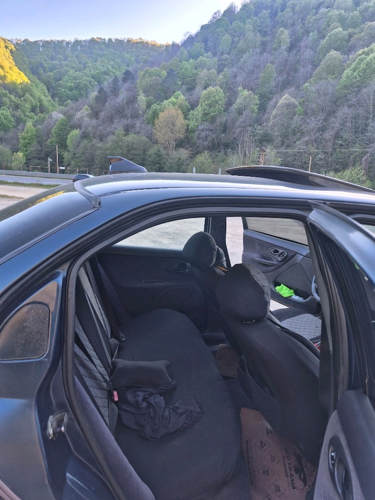 aile aracımız ford mondeo 2.0 ghai acil satılık son fiyat pazarlıksız - 8