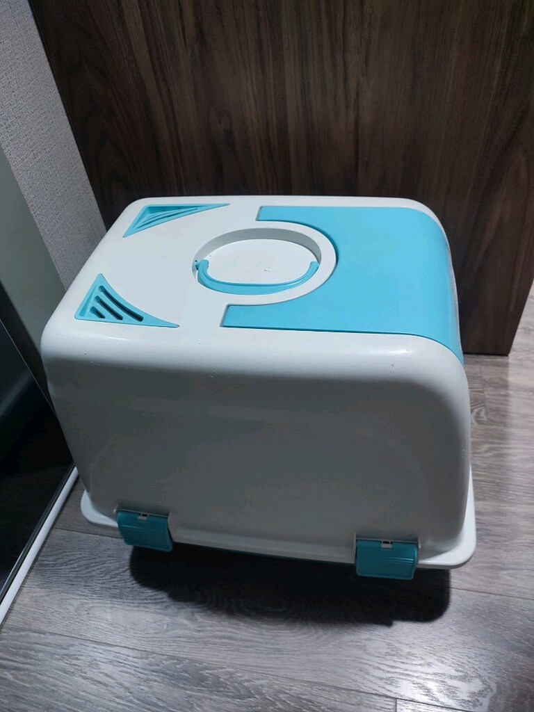 sıfır kapalı kedi tuvaleti küreği ile birlikte - 2