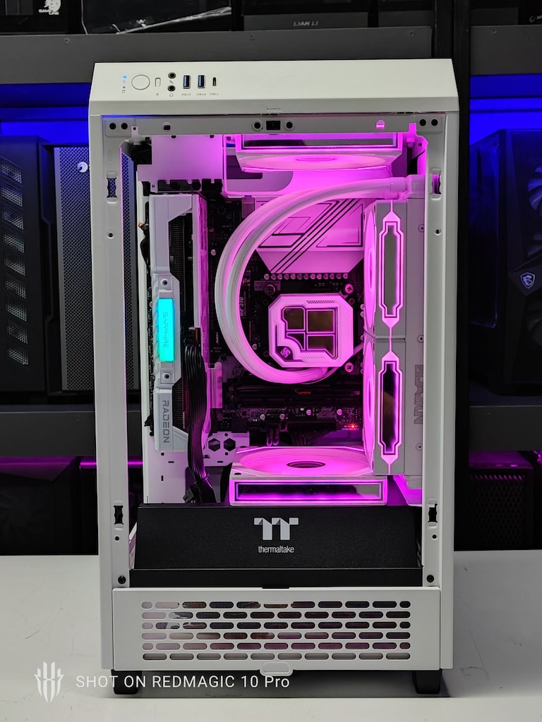 RYZEN 9 7900 - RX 9060 XT 16GB - 16GB RAM - 1TB M.2 SSD - 2