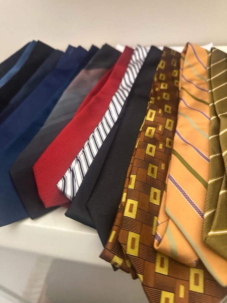 Erkek kravat lar 23 adet tanesi 175 ₺ - 7