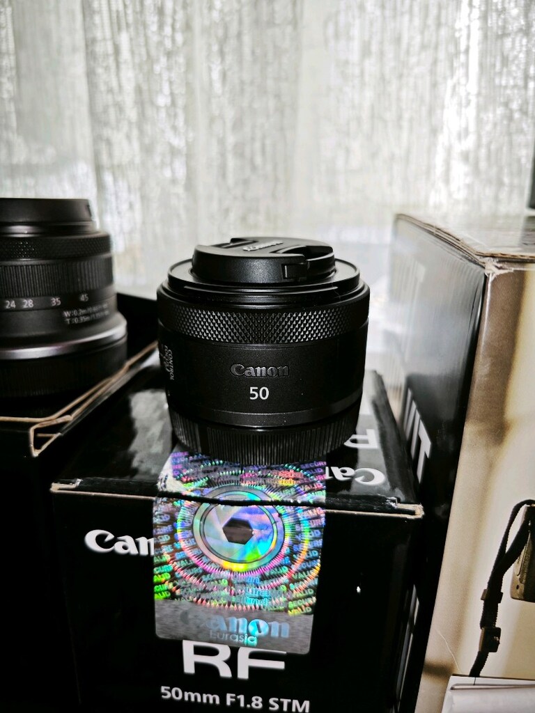 Sıfır Ayarında Canon EOS R50 Set – Çok Temiz ve Eksiksiz! - 6