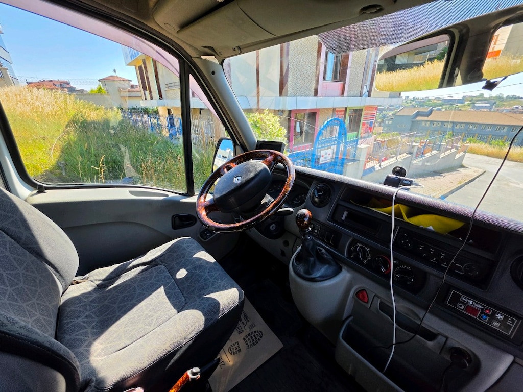 SAHİBİNDEN TEMİZ RENAULT MASTER 13+1 - 4