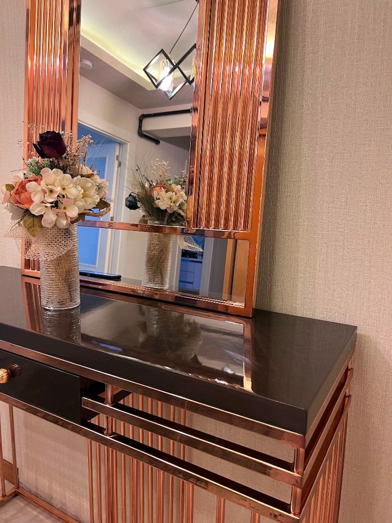 Rose Gold Aynalı Dresuar – Füme Cam Üst – Lüks Tasarım - 15