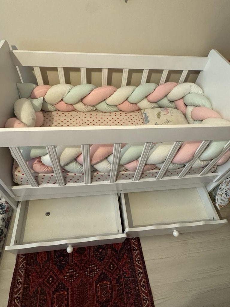 ahşap bebek yatagı - 4