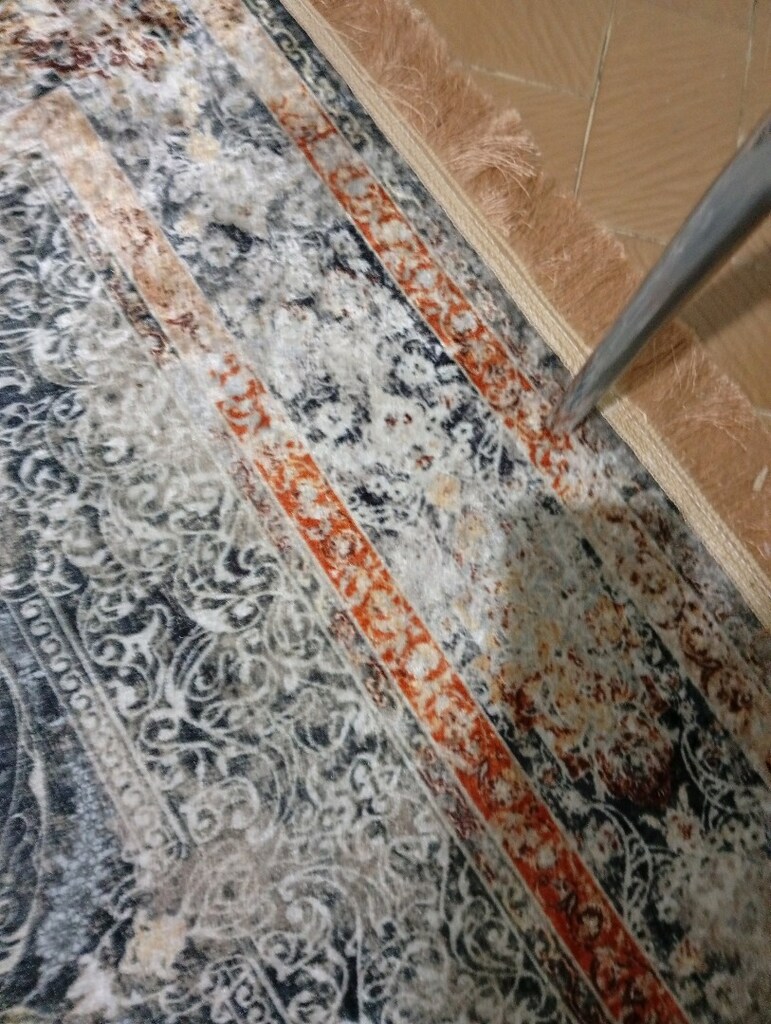 3 metre kare kaymaz halı - 2