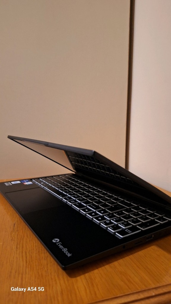 EverBook i5-1135G7 16GB RAM 512GB SSD (açıklama oku ) - 3