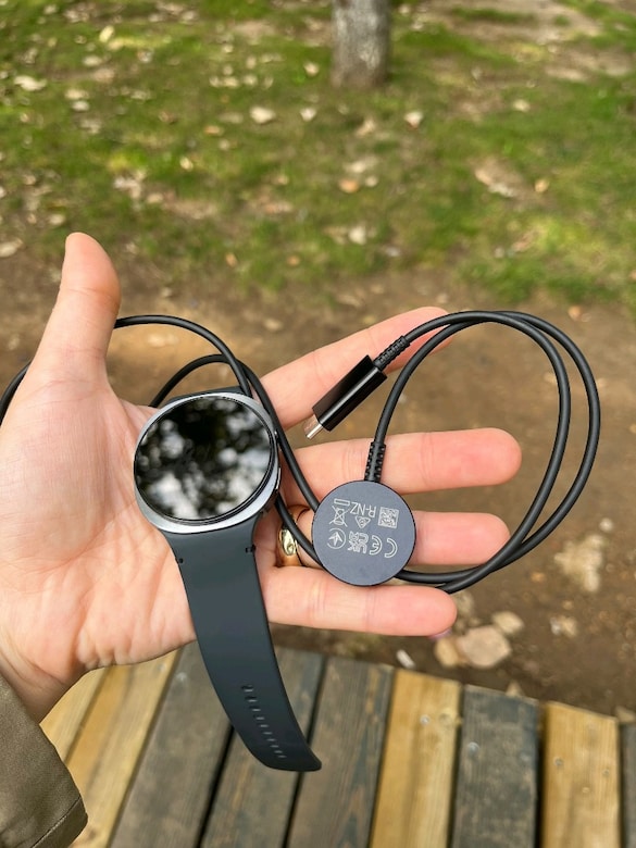 SAMSUNG GALAXY WATCH 8 - 3