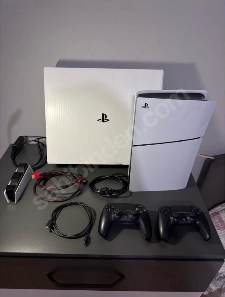 PS5 Temiz Cihaz (OYUNLU)
