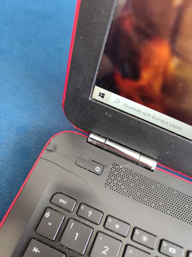 Orta Seviye Oyun Laptop - İ5 7.Nesil + 8 GB + 240 SSD + 2 GB Ekran K. - 5