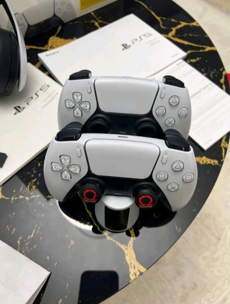 PLAYSTATİON 5 1 TB - 2