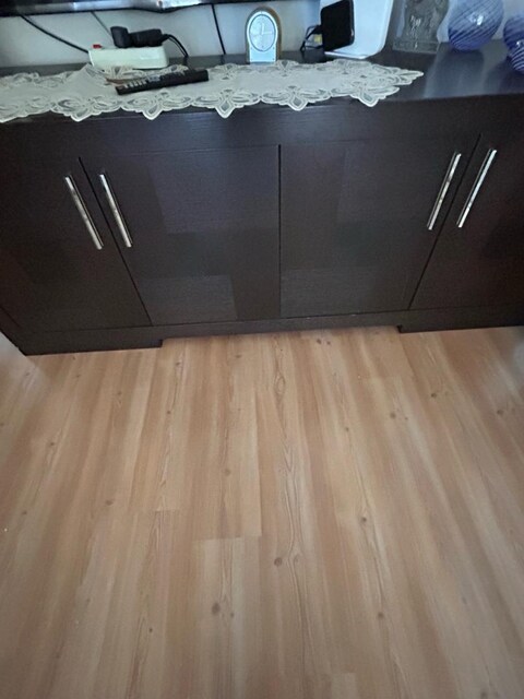 Acil satılık yemek odası takımı