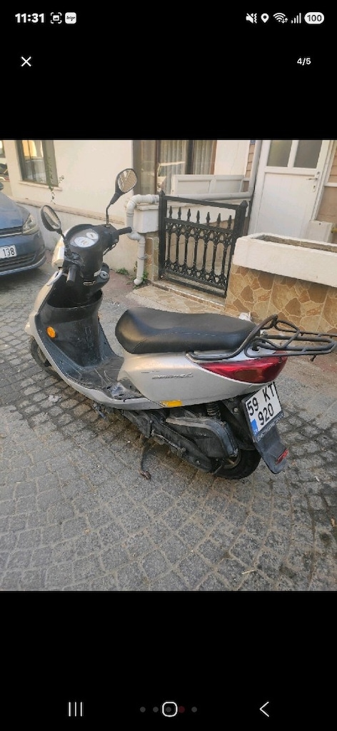yamaha 100 cc cygnus L - 3
