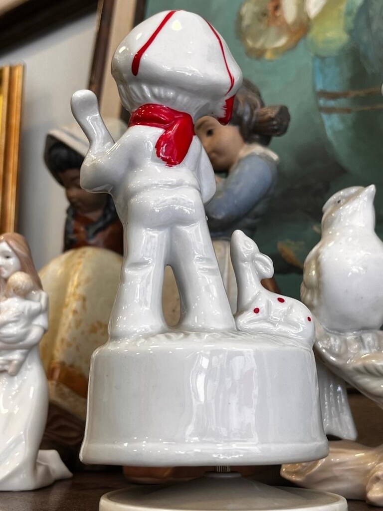 LATERNALI PORSELEN BİBLO ÖLÇÜ:17*8cm - 3