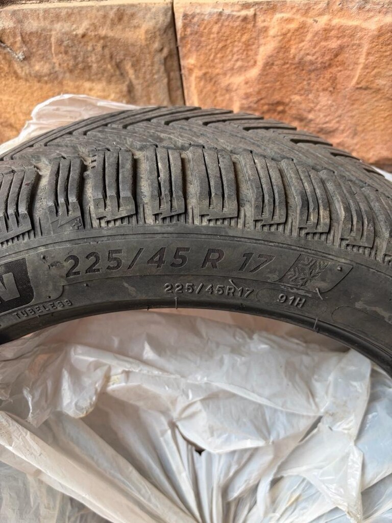 Sahibinden Tertemiz Michelin 225/45 R17 Kış Lastiği Takımı (4 Adet) - 3