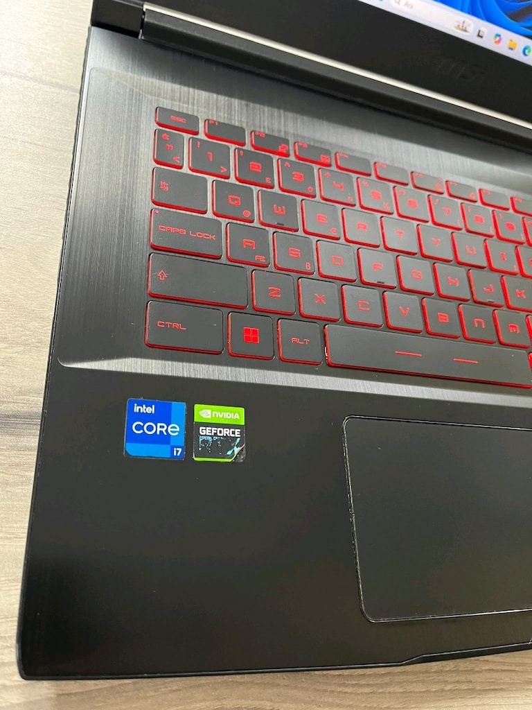 TEMİZ SORUNSUZ MSI THIN 15 - 3