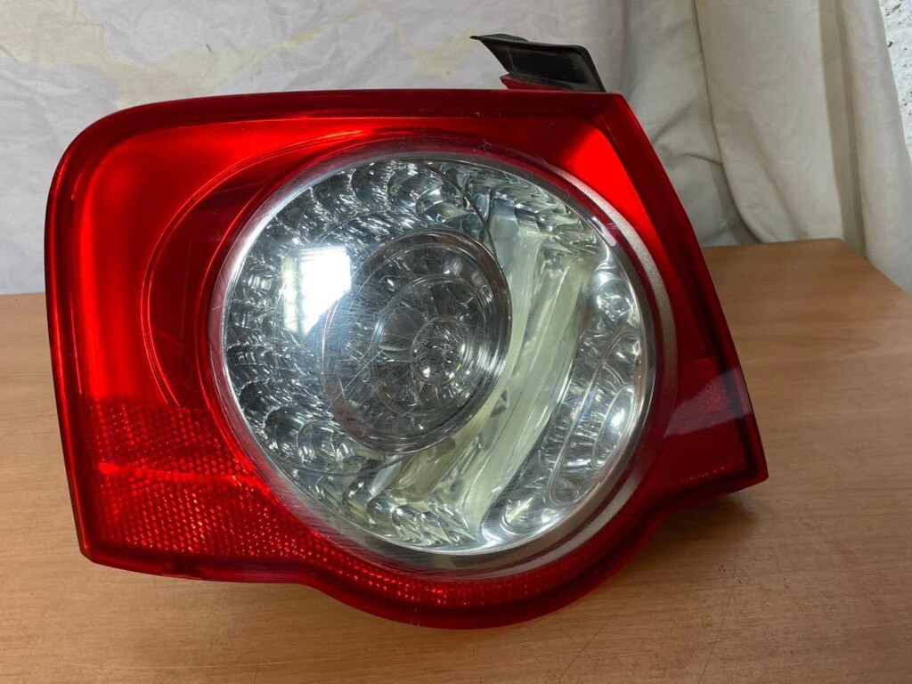 Jetta Sol Dış LED Arka Kuyruk Lambası 2005-2010 - 2