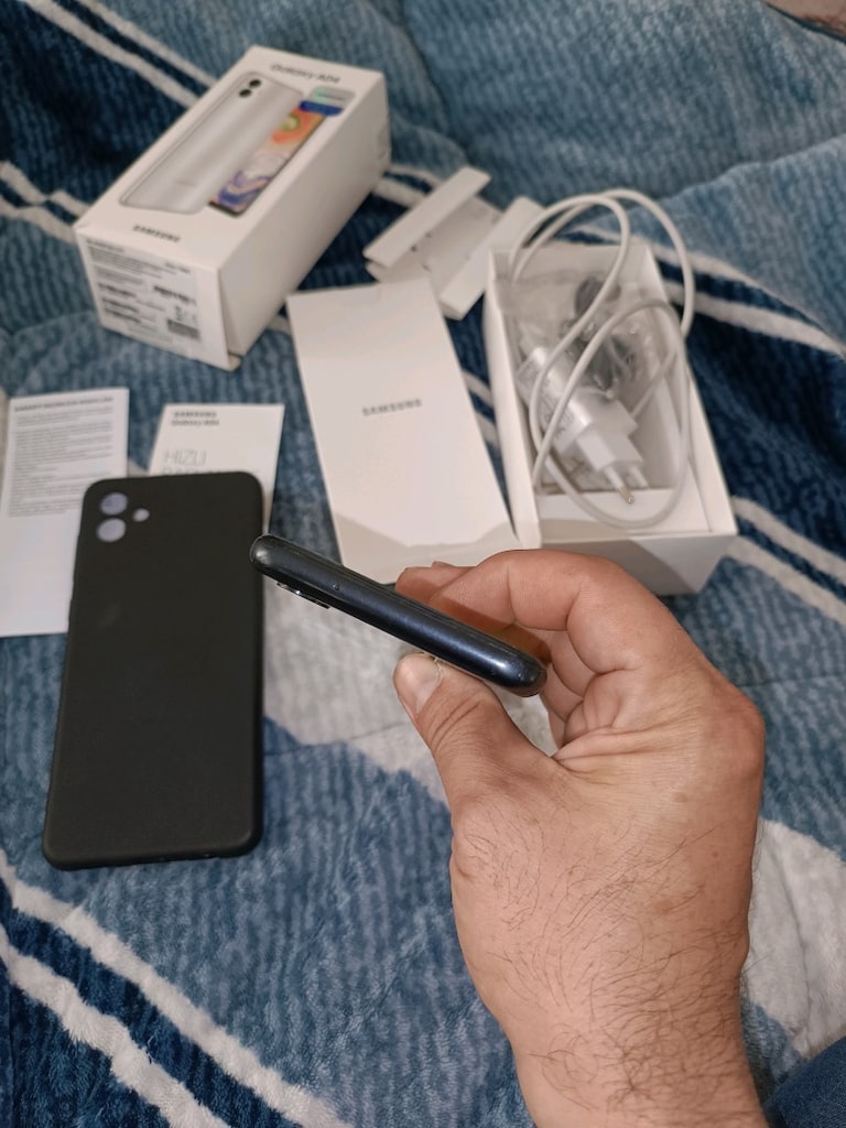 Samsung a04 128gb hafıza 4gb ram yurtiçi cihazı tr ciftsimli - 4