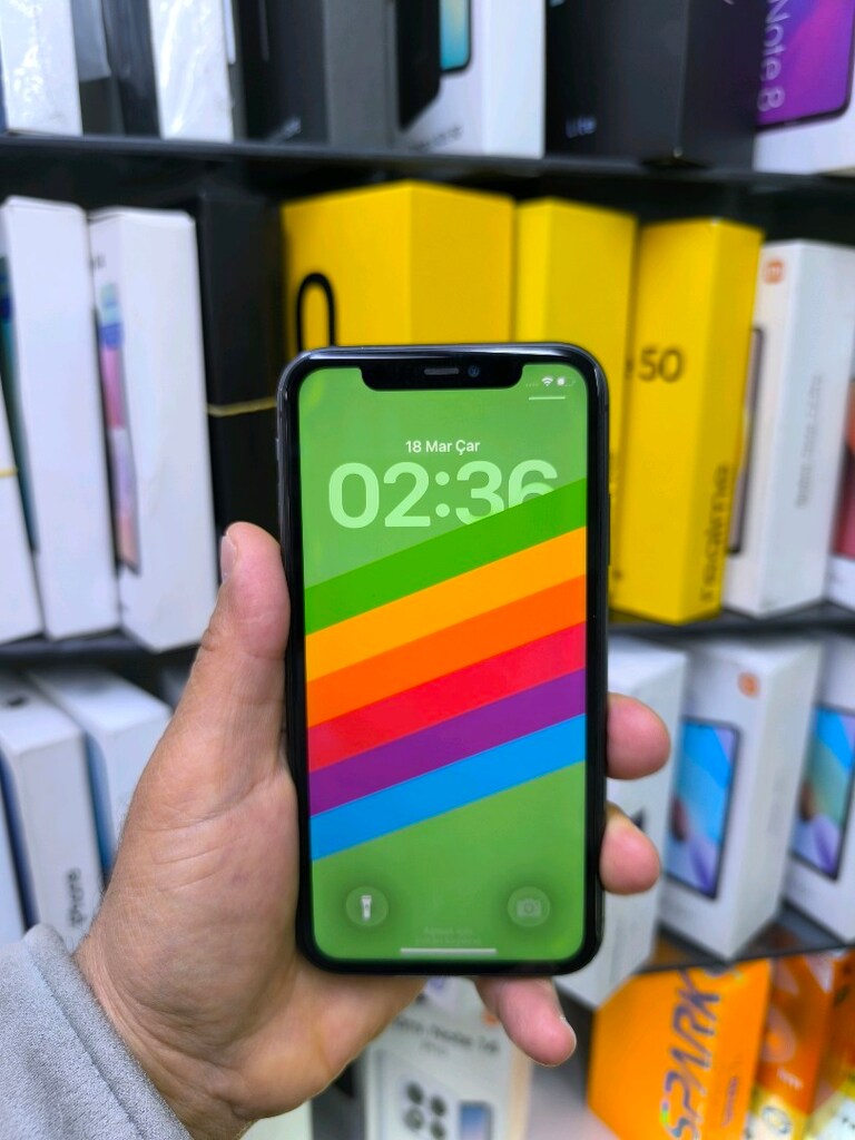 İPHONE 11 64 GB BLACK PİL 76 KUTULU FATURALI - 2