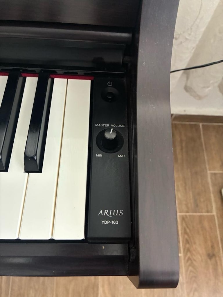 Piyano Yamaha Arius YDP-163 - 5