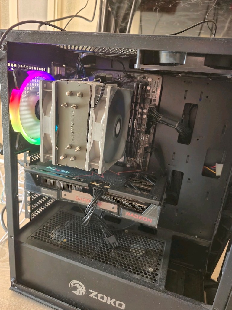 Ryzen 5 5600 Rx9060xt 16Gb,32GB ddr4 Ram,1tb ssd acil satılık sistem.