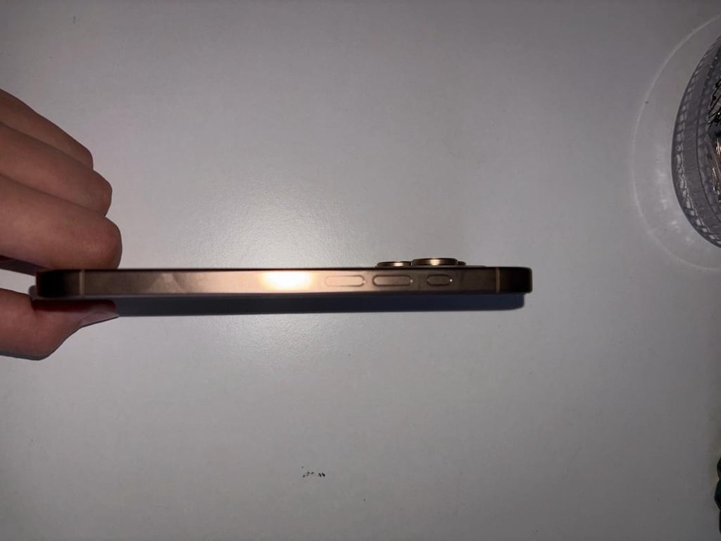 iPhone 16 Pro 256 GB Çöl Titanyum – Çiziksiz – Yurtdışı - 6
