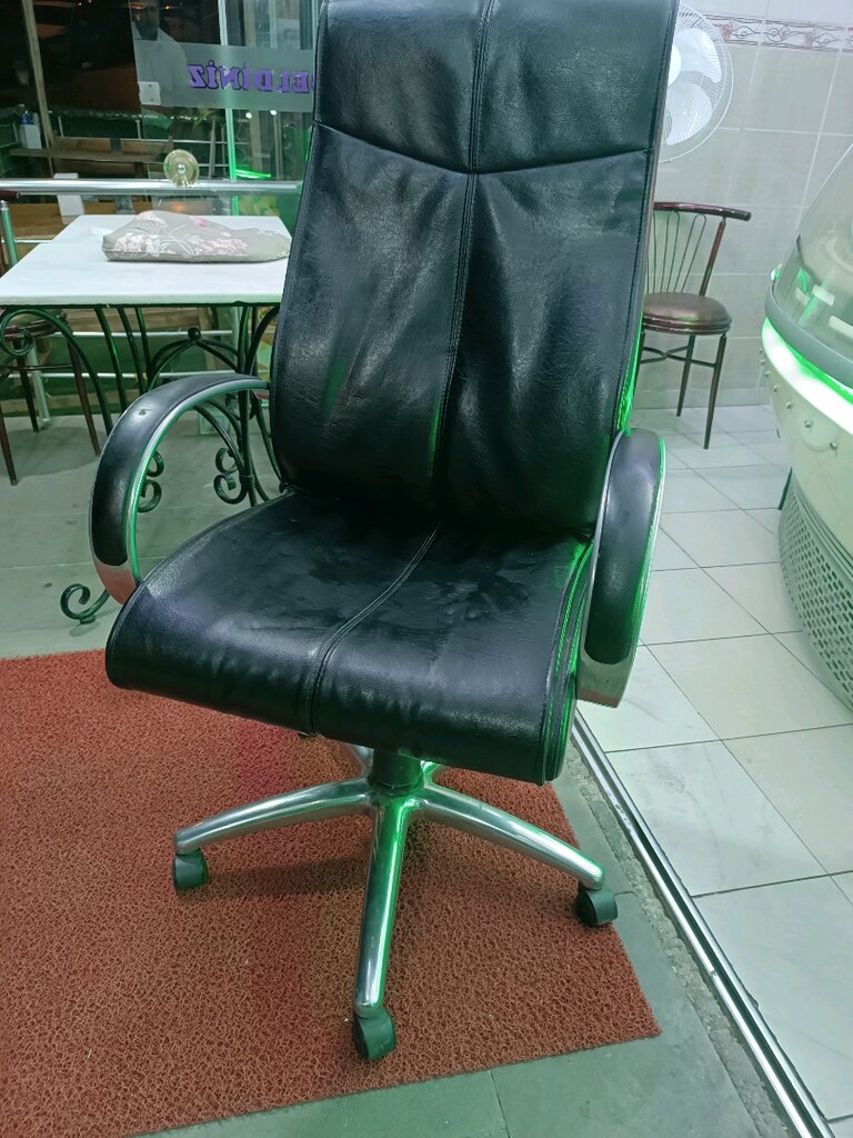 PATRON KOLTUĞU DERİ BİR SIKITISI YOK. KALİTELİ - 4